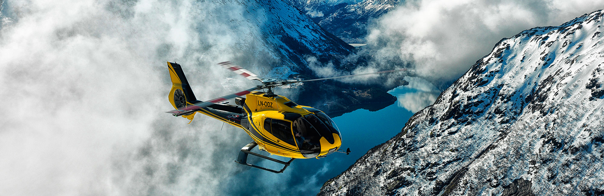 Fjord-Helikopter_01