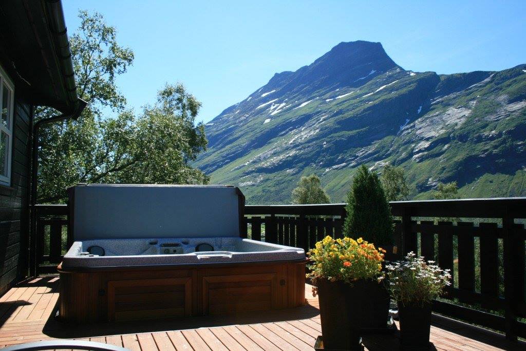 Polarbad_Arctic-Spas-Utsikt