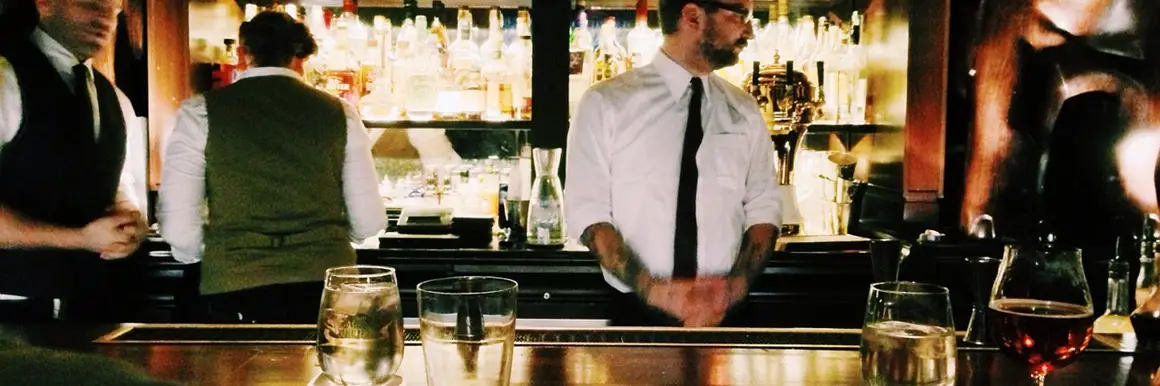 bar-872161_1280