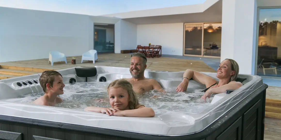 Polarbad-02_Foto-Polarbad