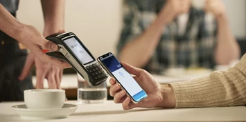 Apple-Pay_Foto-Tim%20Cole