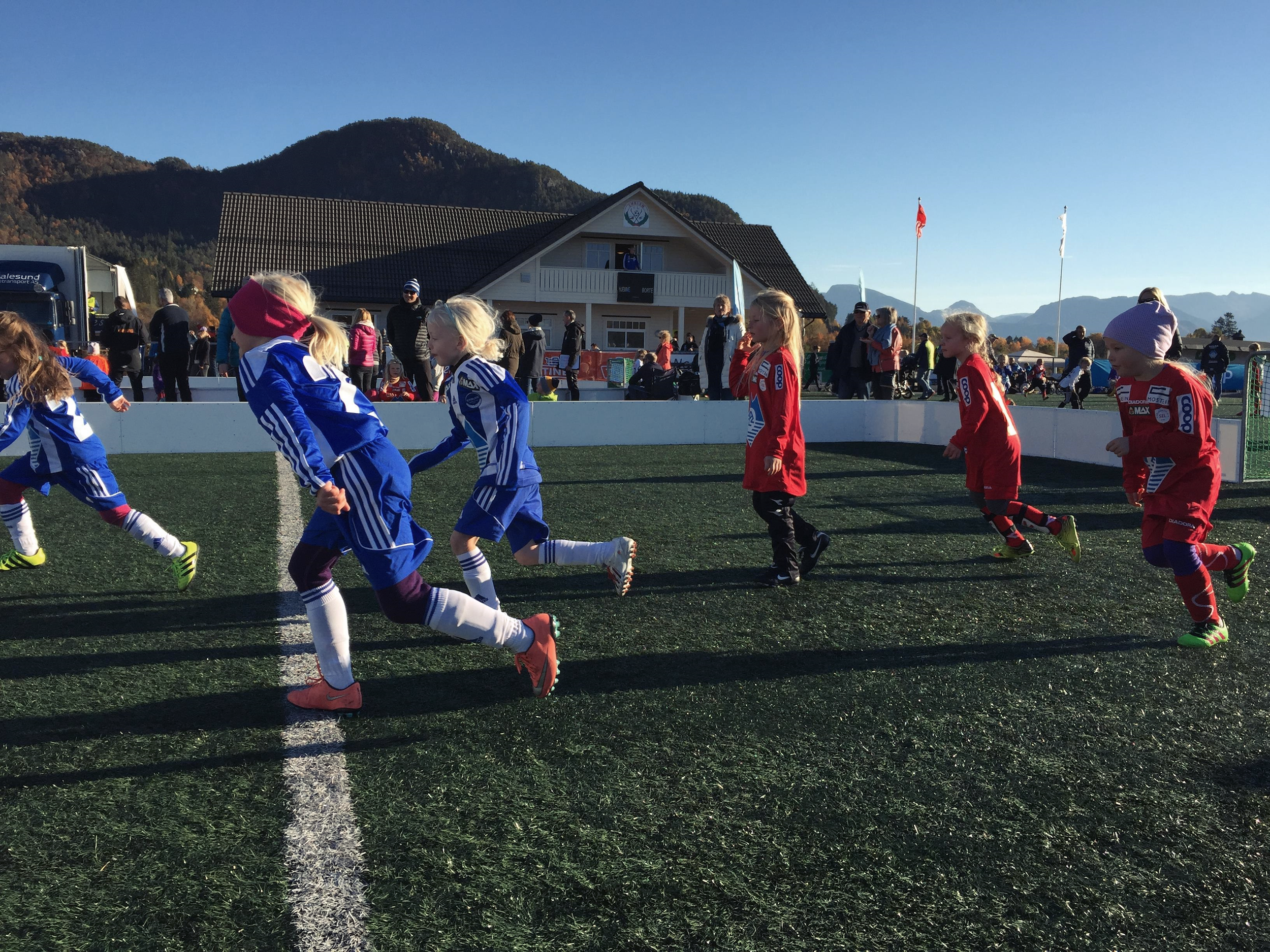 Emblem-IL_Cup_Foto-Emblem-IL