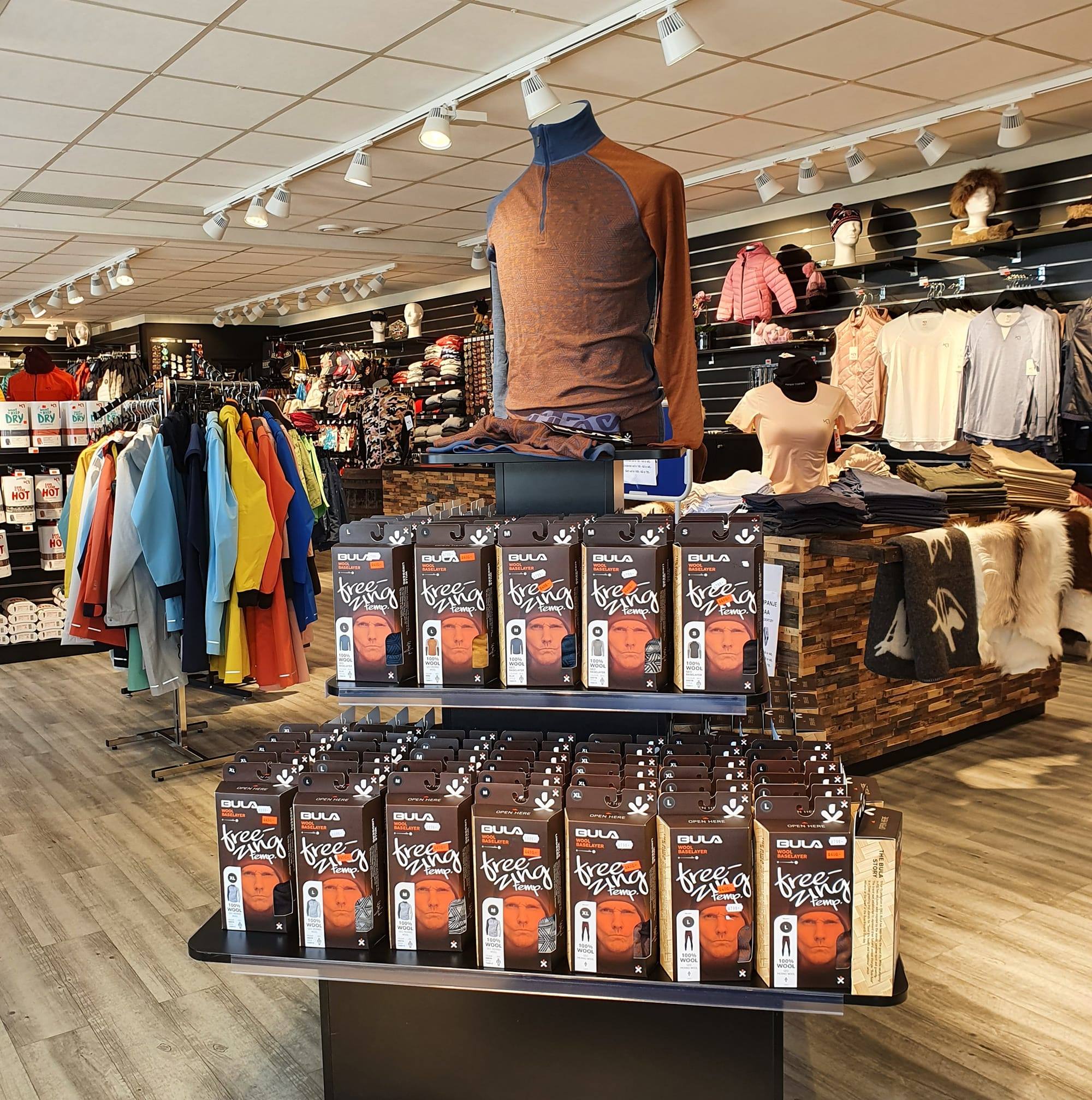 Fjordbuda_Utstilling_01